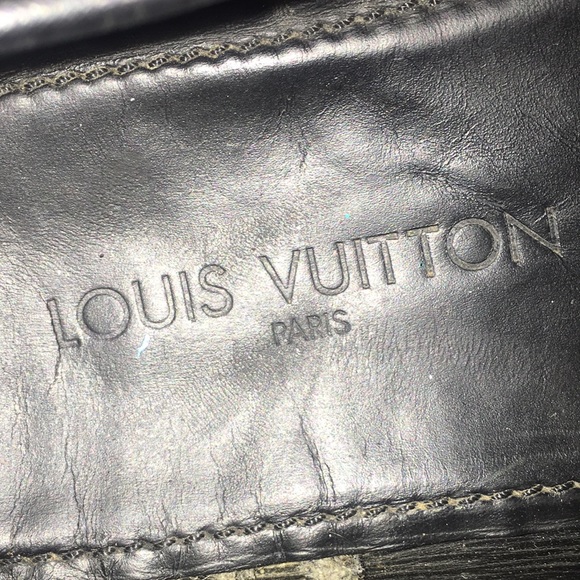 Authentic used LV men leather shoes - Picture 5 of 12